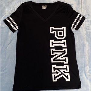PINK! V line t shirt